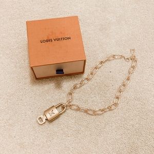 Vintage Louis Vuitton Lock and Key necklace